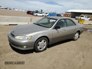 2000 Lexus ES 300 with VIN JT8BF28G6Y5098386, listed as a Copart auction lot 56855185 with 206,848 mi miles and Salvage title. Bid and sale history available at DreamBid. Image 1.