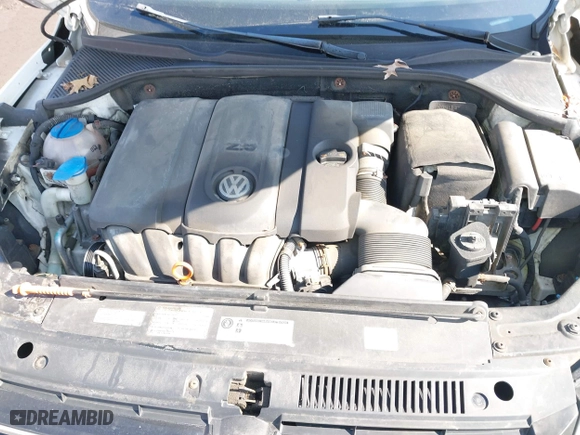 2012 Volkswagen Passat SE with VIN 1VWBP7A38CC020227, listed as a IAAI auction lot 41644536 with 227,205 mi miles. Bid and sale history available at carsss.com. Image 10.