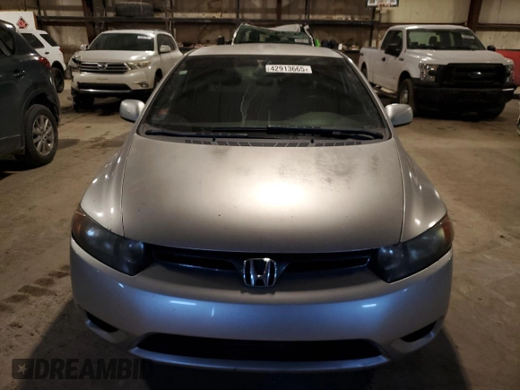 2008 Honda Civic Cpe LX with VIN 2HGFG12648H562554, listed as a Copart auction lot 42913665 with 164,719 mi miles and Clean Title. Bid and sale history available at carsss.com. Image 5.