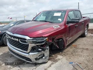2025 Ram 1500 Big Horn with VIN 1C6SRFFP0SN583236, listed as a IAAI auction lot 42109324 with 18,621 mi miles. Bid and sale history available at carsss.com. Image 6.