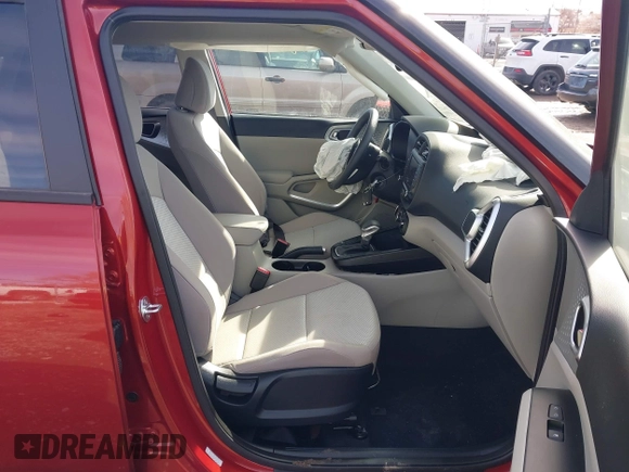 2024 Kia Soul S with VIN KNDJ23AU4R7919070, listed as a IAAI auction lot 41651670 with 3,816 mi miles and . Bid and sale history available at DreamBid. Image 5.