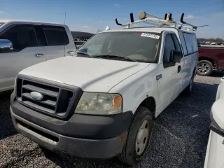 2008 Ford F-150 XL with VIN 1FTRF12248KB62739, listed as a Copart auction lot 47542735 with 117,811 mi miles and Clean Title. Bid and sale history available at carsss.com. Image 1.
