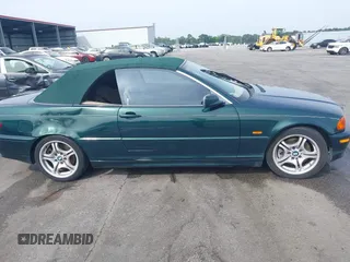 2001 BMW 3 Series 330Ci with VIN WBABS53411JU81299, listed as a IAAI auction lot 42062965 with 202,850 mi miles and . Bid and sale history available at carsss.com. Image 13.