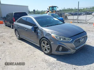 2018 Hyundai Sonata Sport with VIN 5NPE34AFXJH675527, listed as a IAAI auction lot 41996427 with 127,757 mi miles and . Bid and sale history available at carsss.com. Image 1.