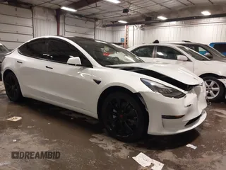 2018 Tesla Model 3 Long Range Battery with VIN 5YJ3E1EA8JF154738, listed as a IAAI auction lot 41013807 with 115,488 mi miles and . Bid and sale history available at DreamBid. Image 1.