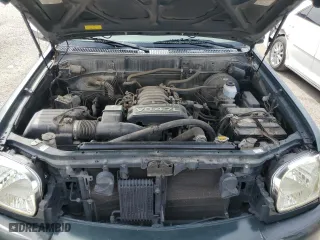 2005 Toyota Tundra SR5 with VIN 5TBET34105S496870, listed as a Copart auction lot 49917585 with 216,721 mi miles and Salvage Title. Bid and sale history available at carsss.com. Image 11.