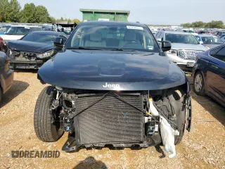 2018 Jeep Grand Cherokee Altitude z VIN 1C4RJFAG6JC503941, wystawiony jako Copart lot #69268353 z przebiegiem 48 024 mil mil oraz Szkoda całkowita • Salvage title. Historia ofert i sprzedaży dostępna na DreamBid. Obrazek 5.