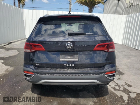 2024 Volkswagen Taos SE z VIN 3VVEX7B22RM129667, wystawiony jako Copart lot #55616565 z przebiegiem Nie podano mil oraz Nie do naprawy • Non repairable. Historia ofert i sprzedaży dostępna na DreamBid. Obrazek 6.