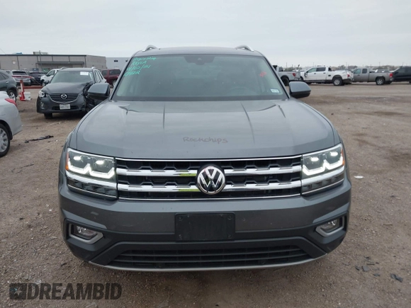 2020 Volkswagen Atlas SEL with VIN 1V2ER2CA6LC505201, listed as a IAAI auction lot 41335878 with 30,732 mi miles and . Bid and sale history available at DreamBid. Image 12.