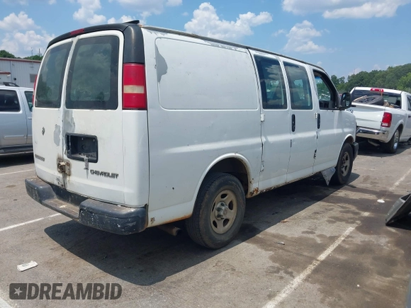 2003 Chevrolet Express Cargo with VIN 1GCFG15X731132818, listed as a IAAI auction lot 42668266 with 473,429 mi miles and . Bid and sale history available at DreamBid. Image 4.