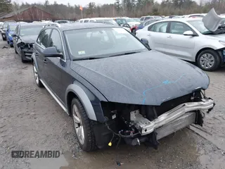 2013 Audi allroad Premium Plus with VIN WA1UFAFL5DA147464, listed as a IAAI auction lot 41700817 with 112,772 mi miles. Bid and sale history available at carsss.com. Image 1.