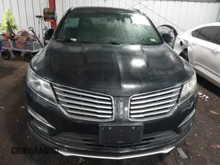 2015 Lincoln MKC with VIN 5LMCJ2A98FUJ17855, listed as a IAAI auction lot 41433416 with 113,070 mi miles. Bid and sale history available at carsss.com. Image 12.