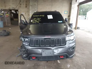 2020 Jeep Grand Cherokee Trailhawk с VIN 1C4RJFLG3LC218632, выставлен на аукционе IAAI как лот 42505378 с пробегом 54 198 миль миль и . История ставок и продаж доступна на DreamBid. Изображение 12.