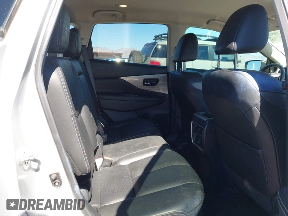 2018 Nissan Murano S z VIN 5N1AZ2MG7JN197584, wystawiony jako IAAI lot #41635520 z przebiegiem 56 931 mil mil oraz . Historia ofert i sprzedaży dostępna na DreamBid. Obrazek 8.