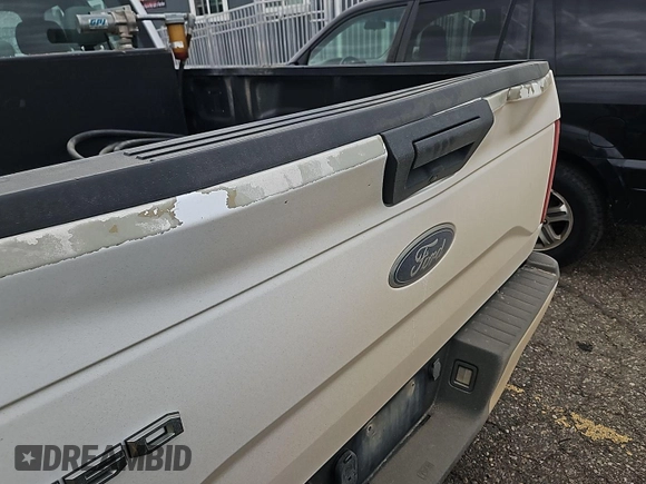 2017 Ford F-150 XL with VIN 1FTEX1EP8HKE24359, listed as a IAAI auction lot 42679134 with 152,160 mi miles and . Bid and sale history available at DreamBid. Image 6.