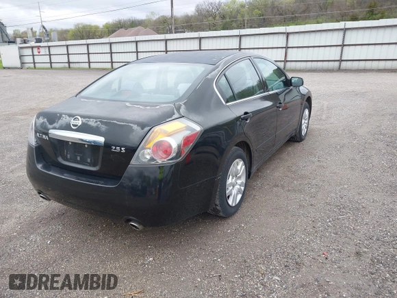 2011 Nissan Altima 2.5 S with VIN 1N4AL2AP0BN470818, listed as a IAAI auction lot 42003731 with 94,607 mi miles. Bid and sale history available at carsss.com. Image 4.
