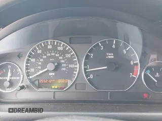 2001 BMW Z3 3.0 z VIN WBACN53451LL46696, wystawiony jako IAAI lot #42171101 z przebiegiem 55 212 mil mil oraz . Historia ofert i sprzedaży dostępna na DreamBid. Obrazek 7.