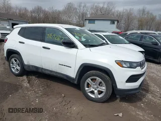 2023 Jeep Compass Sport with VIN 3C4NJDAN6PT512279, listed as a IAAI auction lot 41692817 with 136,696 mi miles and . Bid and sale history available at DreamBid. Image 1.