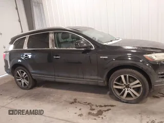2012 Audi Q7 Premium Plus с VIN WA1LMAFE1CD009775, выставлен на аукционе IAAI как лот 41304315 с пробегом 215 578 миль миль и . История ставок и продаж доступна на DreamBid. Изображение 13.