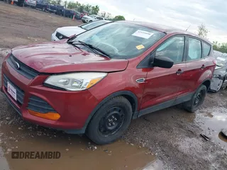 2015 Ford Escape S with VIN 1FMCU0F70FUB78610, listed as a IAAI auction lot 42225098 with 209,248 mi miles and . Bid and sale history available at DreamBid. Image 2.