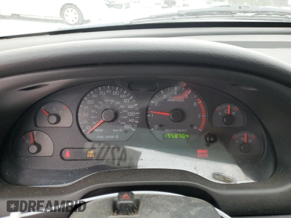 2002 Ford Mustang GT Deluxe with VIN 1FAFP45X82F161625, listed as a Copart auction lot 42037185 with 195,870 mi miles and Clean title. Bid and sale history available at DreamBid. Image 9.