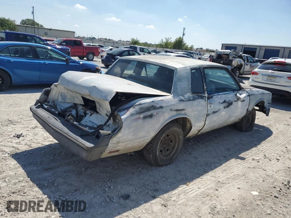 1981 Chevrolet Monte Carlo с VIN 1G1AZ37J9BR436623, выставлен на аукционе Copart как лот 67867244 с пробегом Не указан миль и Списание • Salvage title. История ставок и продаж доступна на DreamBid. Изображение 3.