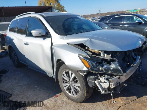 2017 Nissan Pathfinder SL with VIN 5N1DR2MM8HC643461, listed as a IAAI auction lot 40992227 with 192,634 mi miles. Bid and sale history available at carsss.com. Image 1.
