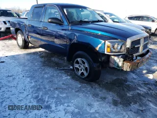 2005 Dodge Dakota SLT with VIN 1D7HE48K15S293667, listed as a Copart auction lot 45921785 with 258,052 mi miles and Non Repairable. Bid and sale history available at DreamBid. Image 4.