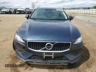 2020 Volvo V60 z VIN YV4102WK7L1039205, wystawiony jako Copart lot #51996285 z przebiegiem 44 517 mil mil oraz Czysty tytuł • Clean title. Historia ofert i sprzedaży dostępna na DreamBid. Obrazek 5.