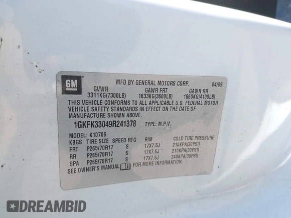 2009 GMC Yukon SLT w/4SA with VIN 1GKFK33049R241378, listed as a IAAI auction lot 42124385 with 292,192 mi miles. Bid and sale history available at carsss.com. Image 9.