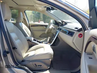 2012 Volvo XC70 T6 with VIN YV4902BZ1C1127334, listed as a IAAI auction lot 42140359 with 214,196 mi miles and . Bid and sale history available at DreamBid. Image 5.