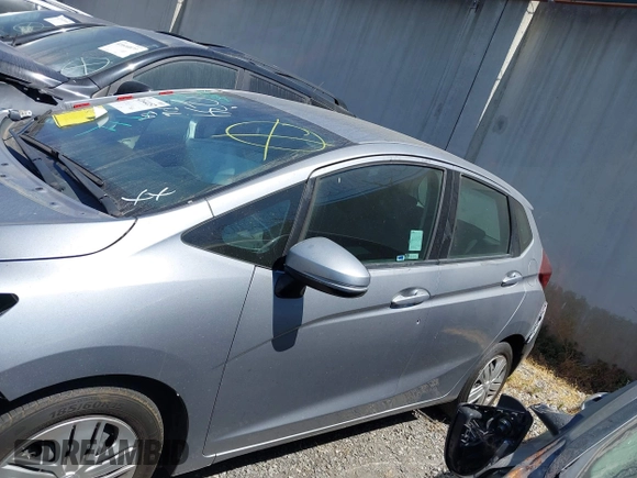 2019 Honda Fit LX z VIN 3HGGK5H42KM733455, wystawiony jako IAAI lot #42644157 z przebiegiem 51 036 mil mil oraz . Historia ofert i sprzedaży dostępna na DreamBid. Obrazek 15.