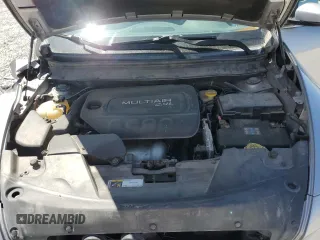 2014 Jeep Cherokee Limited z VIN 1C4PJMDB7EW173601, wystawiony jako Copart lot #61677255 z przebiegiem 180 446 mil mil oraz Szkoda całkowita • Salvage title. Historia ofert i sprzedaży dostępna na DreamBid. Obrazek 12.