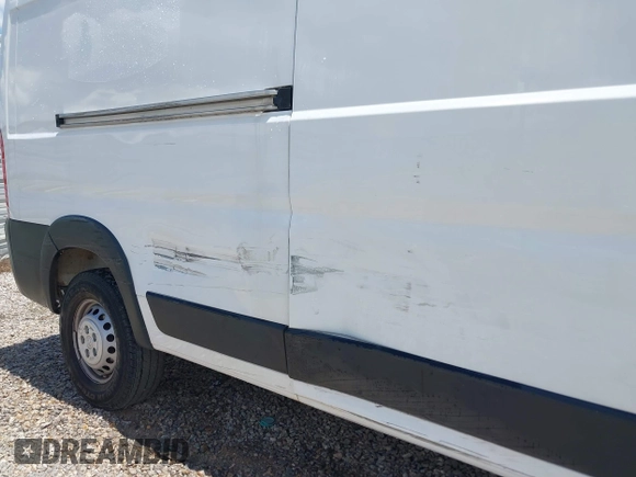 2024 Ram ProMaster Cargo Tradesman with VIN 3C6LRVDG0RE132209, listed as a IAAI auction lot 42216086 with 21,442 mi miles and . Bid and sale history available at DreamBid. Image 6.