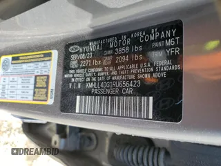 2024 Hyundai Elantra SE z VIN KMHLL4DG1RU656423, wystawiony jako Copart lot #57877595 z przebiegiem 26 797 mil mil oraz Czysty tytuł • Clean title. Historia ofert i sprzedaży dostępna na DreamBid. Obrazek 12.