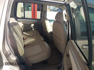 2002 Mercury Mountaineer with VIN 4M2DU86W62UJ34436, listed as a IAAI auction lot 41643664 with 56,871 mi miles and . Bid and sale history available at DreamBid. Image 8.