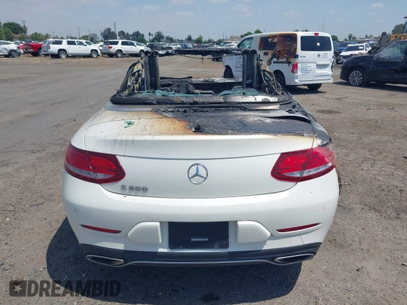 2018 Mercedes-Benz C 300 with VIN WDDWK4JB3JF695168, listed as a IAAI auction lot 41719546 with Not provided miles and . Bid and sale history available at DreamBid. Image 16.