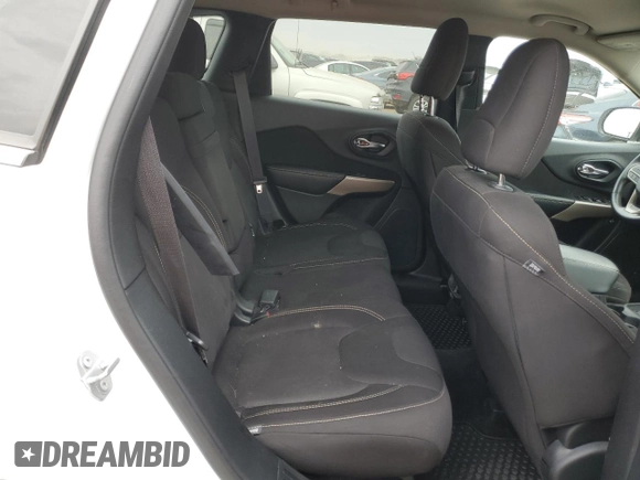 2017 Jeep Cherokee 75th Anniversary Edition с VIN 1C4PJMCS1HW638928, выставлен на аукционе Copart как лот 53052575 с пробегом 82 093 миль миль и Списание • Salvage title. История ставок и продаж доступна на DreamBid. Изображение 11.