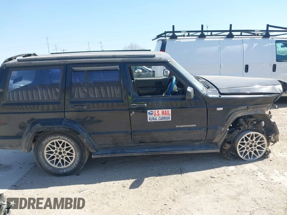 1999 Jeep Cherokee with VIN 1J4FN68S4WL268314, listed as a IAAI auction lot 41749561 with Not provided miles and . Bid and sale history available at DreamBid. Image 14.