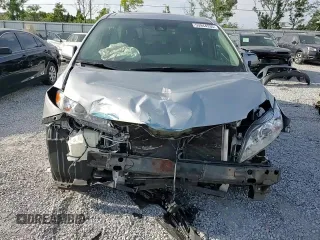 2019 Toyota Sienna XLE Auto Access Seat with VIN 5TDYZ3DC1KS004539, listed as a Copart auction lot 53944935 with 66,146 mi miles and Non Repairable. Bid and sale history available at carsss.com. Image 15.