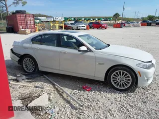 2013 BMW 5 Series 535i xDrive z VIN WBAFU7C59DDU76175, wystawiony jako IAAI lot #41433212 z przebiegiem 108 175 mil mil oraz . Historia ofert i sprzedaży dostępna na DreamBid. Obrazek 14.