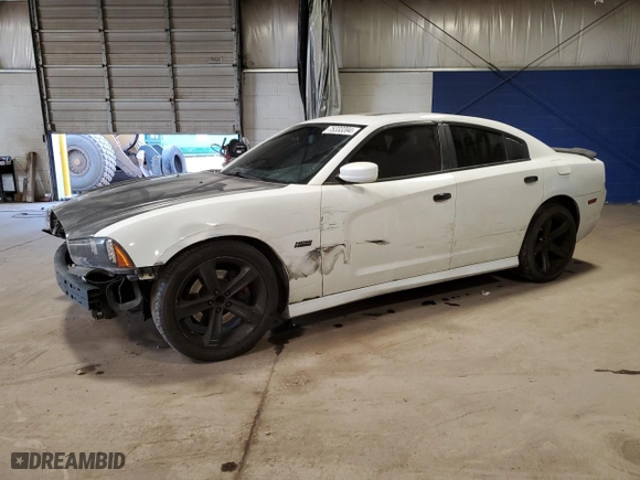 2013 Dodge Charger RT Max with VIN 2C3CDXCT2DH531755, listed as a Copart auction lot 75333394 with 100,868 mi miles and Salvage Title. Bid and sale history available at carsss.com. Image 1.
