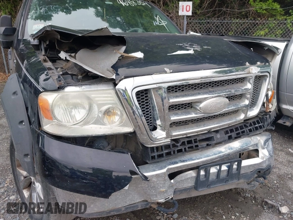2008 Ford F-150 XLT z VIN 1FTPW145X8FA75211, wystawiony jako IAAI lot #41688354 z przebiegiem Nie podano mil oraz . Historia ofert i sprzedaży dostępna na DreamBid. Obrazek 6.