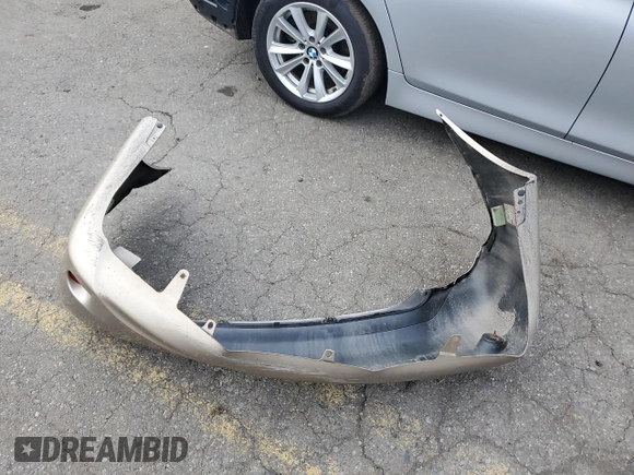 2010 Toyota Corolla with VIN 2T1BU4EE2AC392673, listed as a Copart auction lot 65148425 with 136,464 mi miles and Salvage title. Bid and sale history available at DreamBid. Image 12.