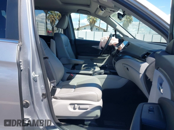 2021 Honda Pilot Special Edition with VIN 5FNYF6H27MB094704, listed as a IAAI auction lot 41953899 with 55,462 mi miles and . Bid and sale history available at DreamBid. Image 5.