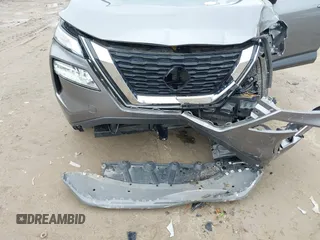 2021 Nissan Rogue SV z VIN JN8AT3BBXMW205344, wystawiony jako IAAI lot #42205011 z przebiegiem 30 895 mil mil oraz . Historia ofert i sprzedaży dostępna na DreamBid. Obrazek 6.