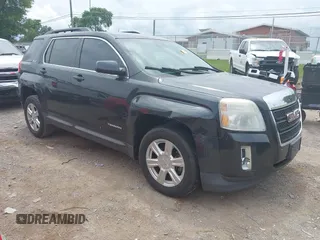 2014 GMC Terrain SLE z VIN 2GKALREK5E6318564, wystawiony jako IAAI lot #42437823 z przebiegiem 126 741 mil mil oraz . Historia ofert i sprzedaży dostępna na DreamBid. Obrazek 1.