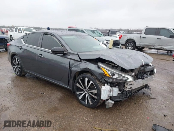 2020 Nissan Altima SR z VIN 1N4BL4CV2LN317368, wystawiony jako IAAI lot #41535712 z przebiegiem 52 323 mil mil oraz . Historia ofert i sprzedaży dostępna na DreamBid. Obrazek 1.
