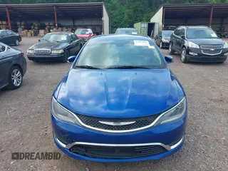 2015 Chrysler 200 Limited with VIN 1C3CCCAB3FN507626, listed as a IAAI auction lot 42047898 with 199,292 mi miles. Bid and sale history available at carsss.com. Image 6.