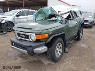 2014 Toyota FJ Cruiser with VIN JTEBU4BF4EK189989, listed as a IAAI auction lot 41600903 with 1 mi miles. Bid and sale history available at carsss.com. Image 17.